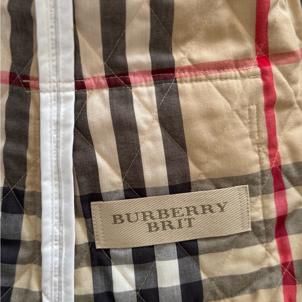 Burberry Beige and Red Quilted Fabric Jacket in size Small - Picture 7 of 15